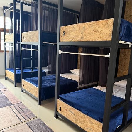 Mix Hostel Kl By Chillout Hostel Петалинг Джая Екстериор снимка